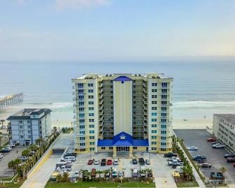 Aruba 803 -Brand new in 2021 - 3 BR Direct Oceanfront Condo - Fantastic Balcony - Daytona Beach Shores - Edificio