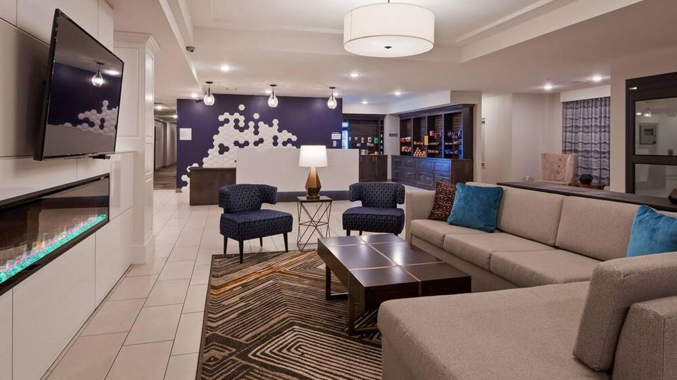 Best Western Plus Saint Peter