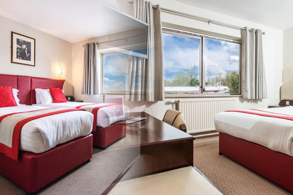 نزل بيرتري واترسايد - ميلتون كينز - غرفة نوم