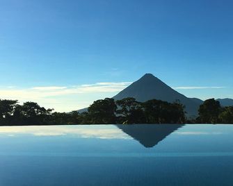 Hotel Arenal Lodge - La Fortuna