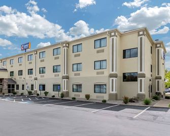 Comfort Inn and Suites Middletown - Franklin - Middletown - Building