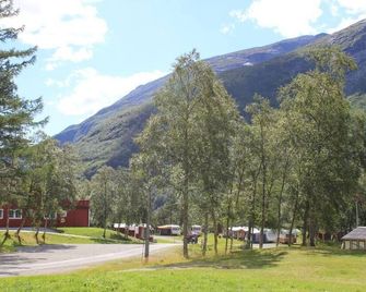 Trædal Hotel - Sunndalsora - Vista del exterior