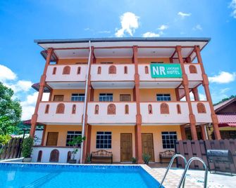 Nr Langkawi Motel - Langkawi - בניין