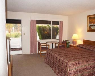 Blue Gum Motel - Willows - Chambre