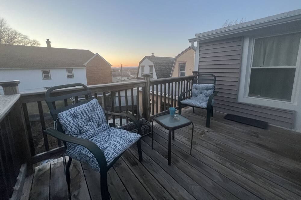 Home Select - Bethlehem - Balcony