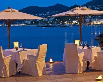 Villa La Favola With Sea View - Barano d'Ischia - Sala ricevimenti