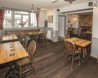 Lord Nelson Hotel - Bridport - Restaurant