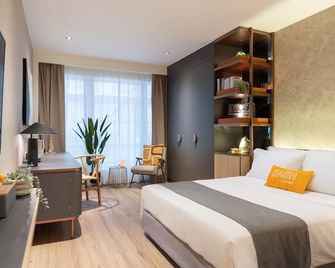 داش ليفينج أون برات - Hong Kong - غرفة نوم