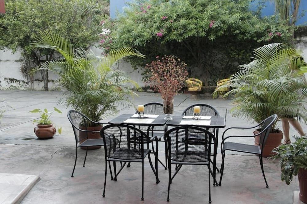 هوتل بوسادا ديل أنخيل - ميريدا - شرفة مرصوفة