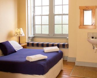 Katoomba Mountain Lodge - קטומבה - חדר שינה