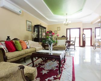 New Kingston Guest Apartment at Inglaterra I - Kingston - Sala