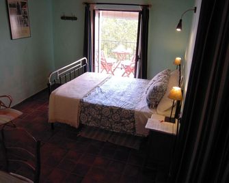 La Casa de la Abuela Clotilde - Hornos - Bedroom