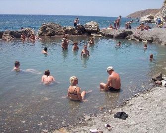 Kris Mari - Kardamena