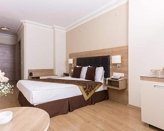 Suite Laguna Otel - Antalya - Soveværelse