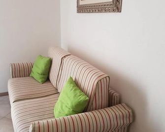 Villa Lory Albinia - Albinia - Huiskamer