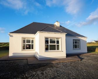 Skyline Escape by Mount Brandon - Ballydavid - Gebouw