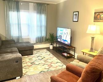 The Cozy Place - Athens - Living room