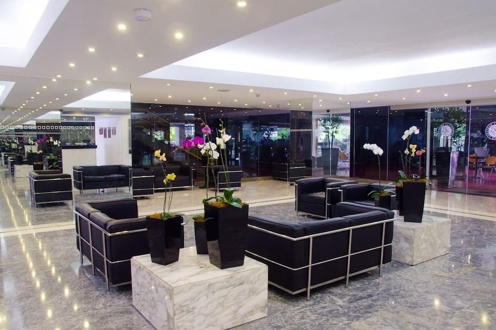 Paseo Las Mercedes - Caracas - Lobby