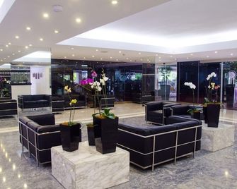 Paseo Las Mercedes - Caracas - Lobby