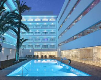 The Sea Hotel by Grupotel - Adults Only - Santa Margalida - Pool