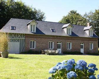 Cottage 3km Sea, 5 Minutes Lac De Caniel, 1km Golf - Veulettes-sur-Mer - Building