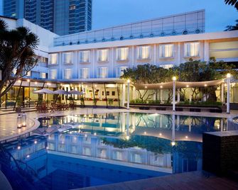 Grandkemang Hotel - Yakarta - Piscina