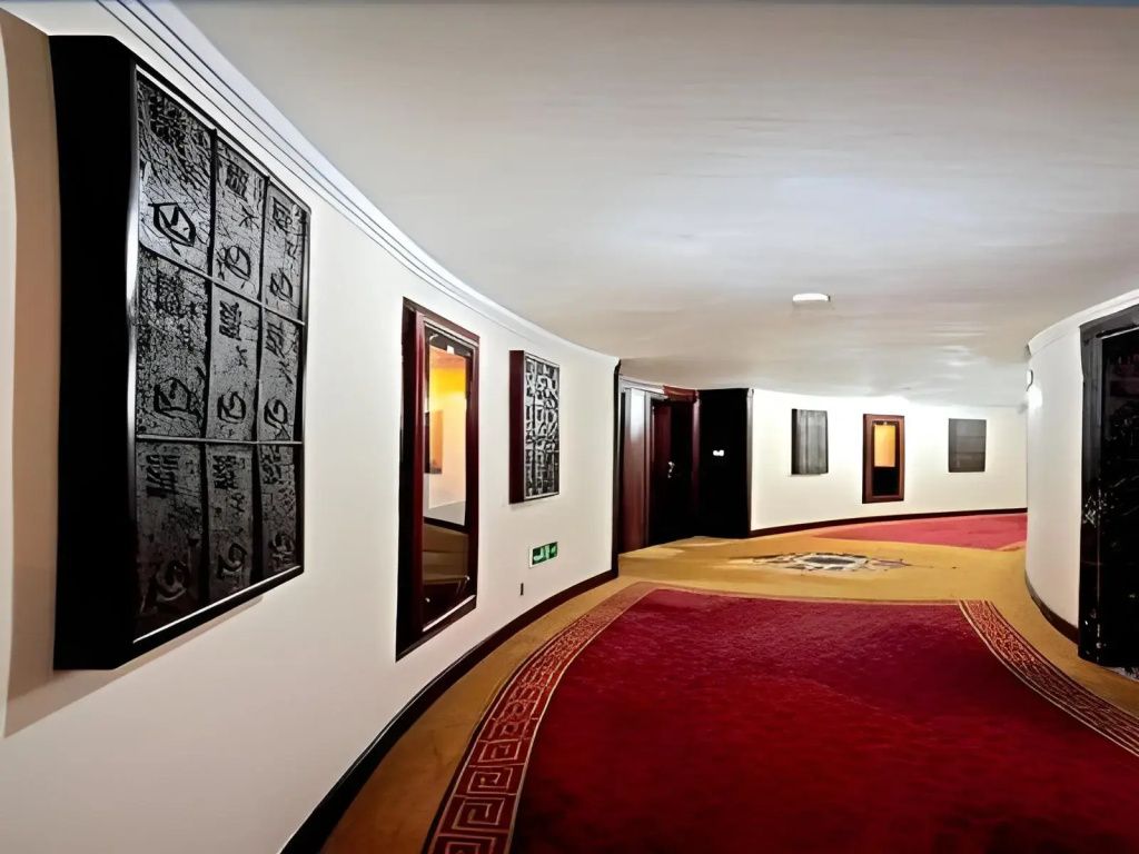 Jindu Crown Hotel - נאנצ'אנג - מסדרון