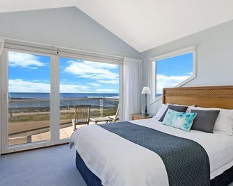 A Top Deck - Port Fairy - Bedroom