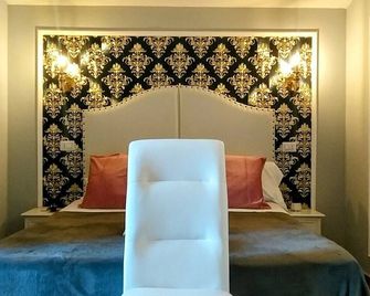 Hotel magnolia 1000 mt dal casello - Valmontone