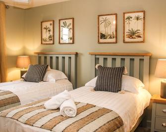 The Old Workshop - Whitchurch - Bedroom