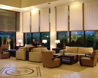 Grand Kecubung Hotel - Pangkalanbuun - Lounge