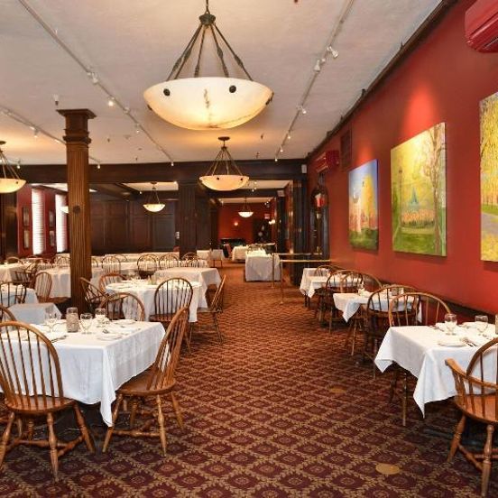 Restaurant view of Penn Wells Hotel