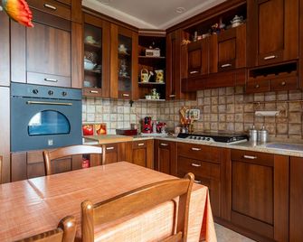 Holiday Home in Villa Pandolfina near Montepulciano - Acquaviva - Kitchen
