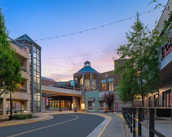 Residence Inn by Marriott Tysons - Vienna - Building