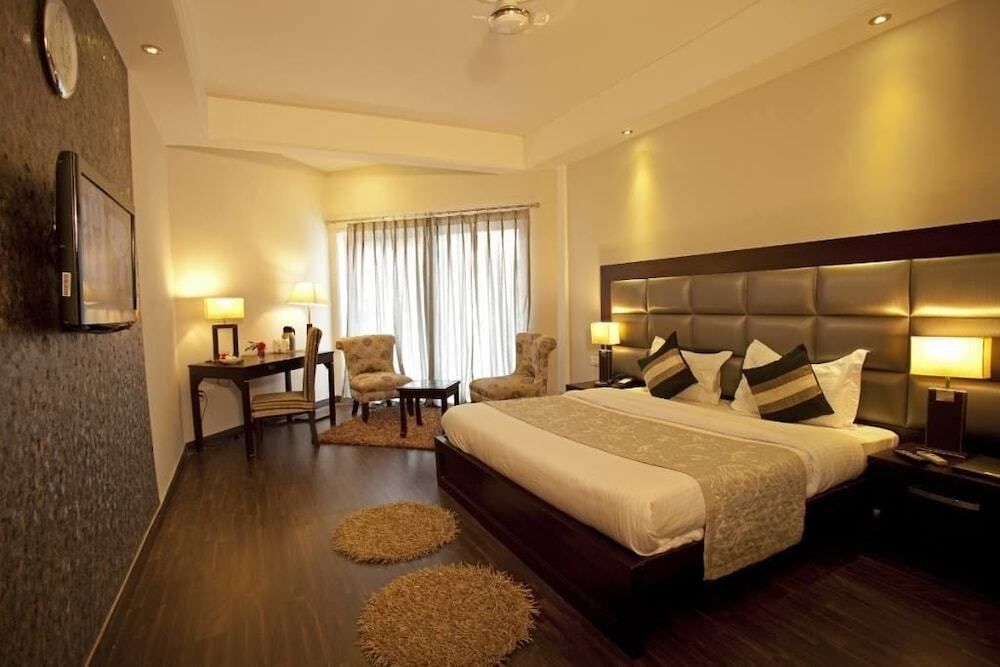 مونال ريزورت