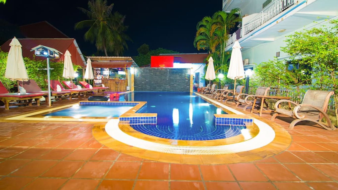 블로서밍 롬둘 부티크