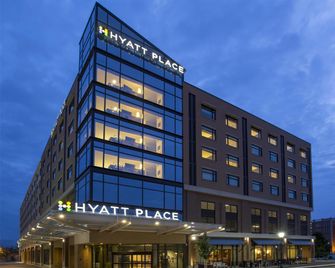 Hyatt Place Bloomington - Bloomington - Gebäude