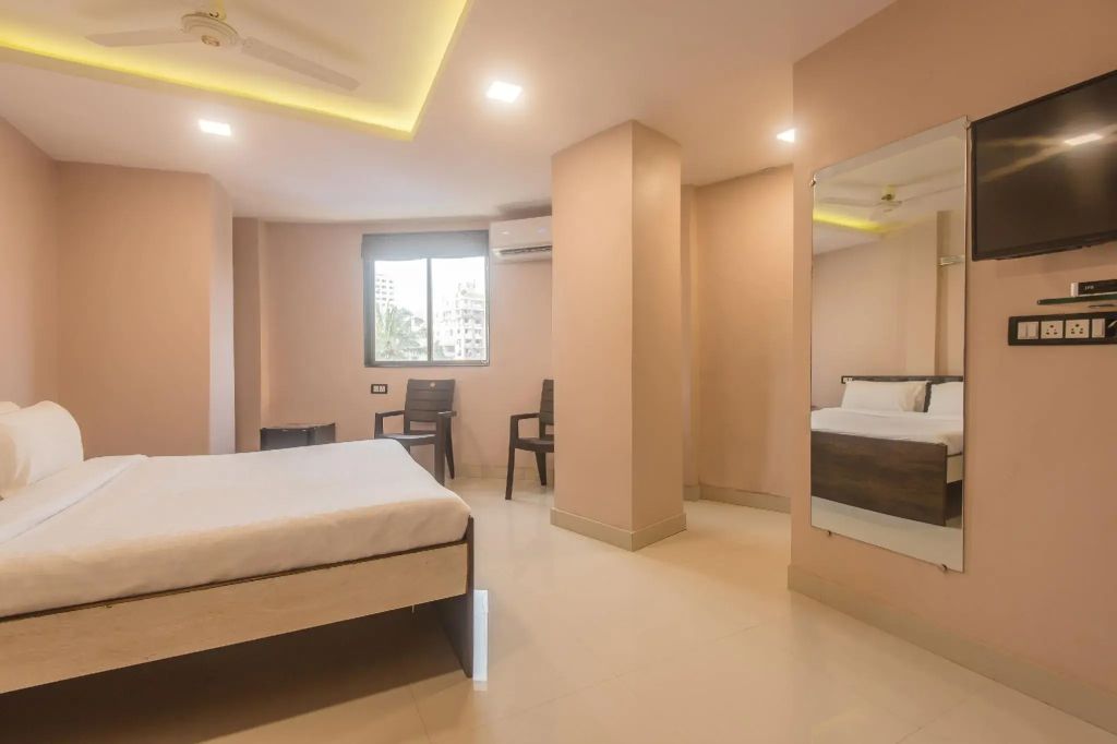 Hotel Girgaon Palace - מומבאי