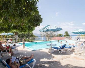 Skymiles Beach Suite - Montego Bay