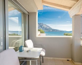 Rogac Rooms - Omiš - Balcón