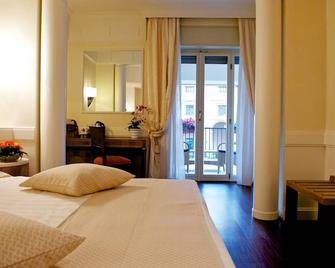 Hotel Stendhal - Parma - Camera da letto