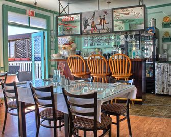 The Old Courthouse Inn - Powell River - Restaurante