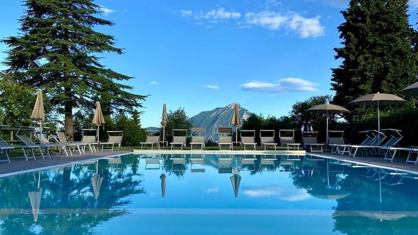 هوتل بيلافيستا