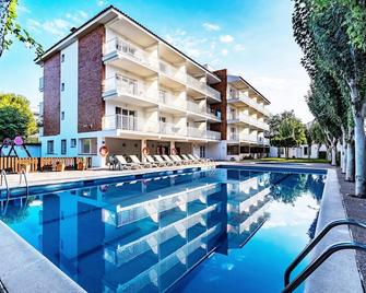Apartamentos Sunway Arizona - Sitges - Pool