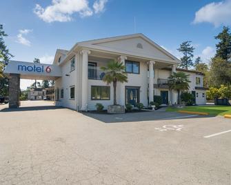 Motel 6 Saanichton - Bc - Victoria Airport - Saanichton - Gebouw