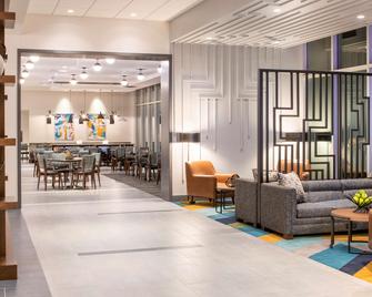 Hyatt Place East Moline/Quad Cities - East Moline - Lobby