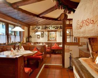 Dorfstubn Appartements - Kufstein - Ristorante