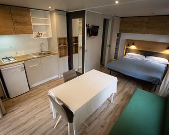 Eco House Romantic Vigna - in Piedmont - Alba - Stue
