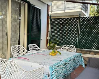 Enjoy Home Sorrento - Sorrento - Patio
