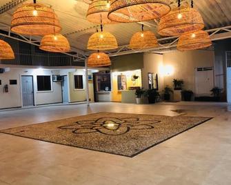 Hotel Caracoles Colima - Colima - Lobby